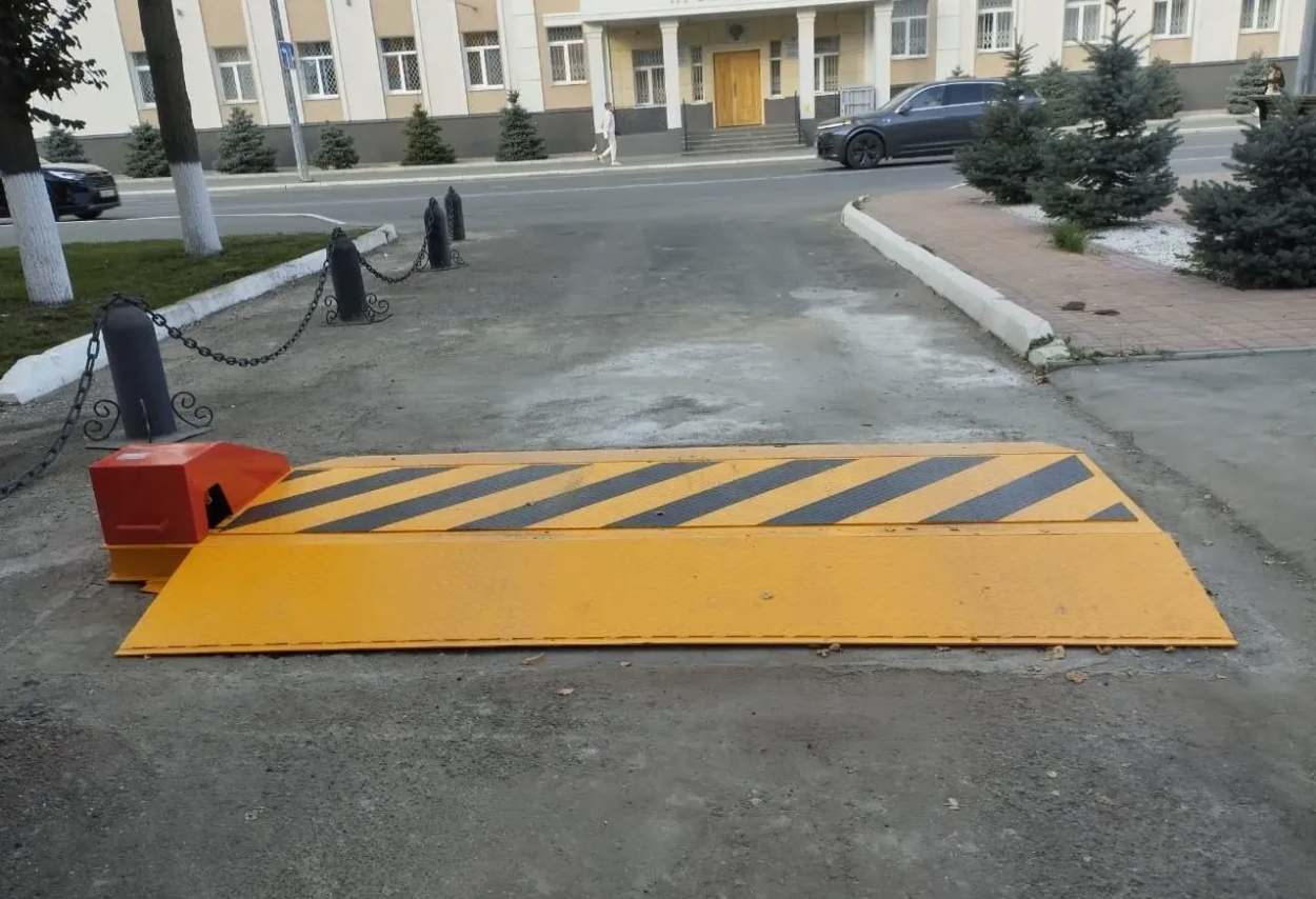 Дорожные блокираторы