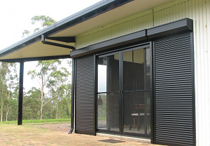 Защитные роллеты из профиля RH45