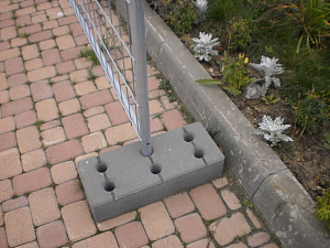 Бетонное основание для мобильного ограждения