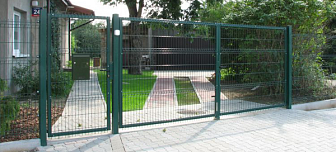 Ворота распашные с ручкой и замком 2030х5000 Класик СО (серия 11)