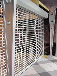 Роллетные решетки из профиля AEG84