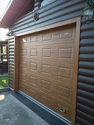 Секционные ворота: технические характеристики, конструкция и особенности применения